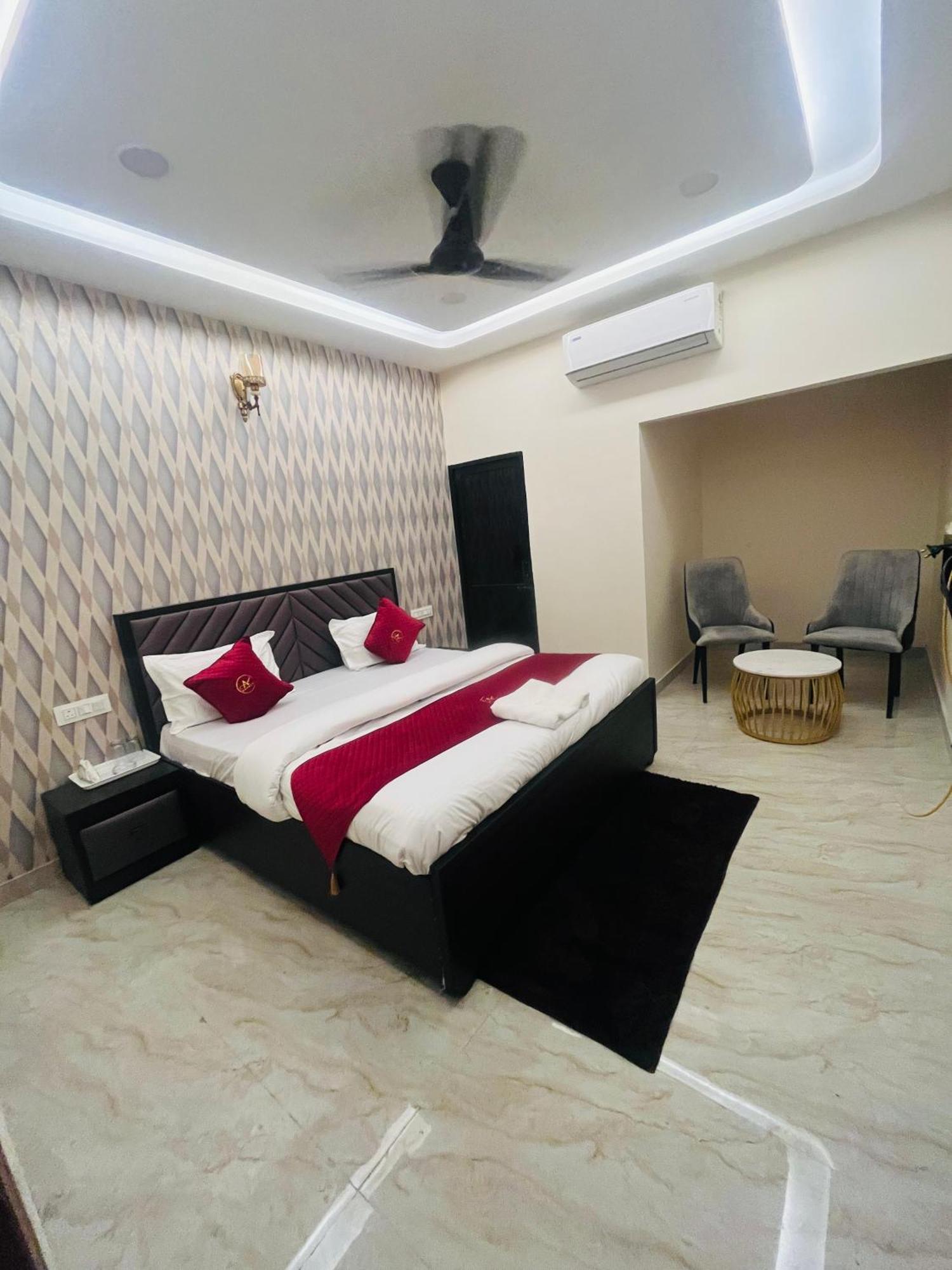 Hotel Royal A Λουντιάνα Εξωτερικό φωτογραφία
