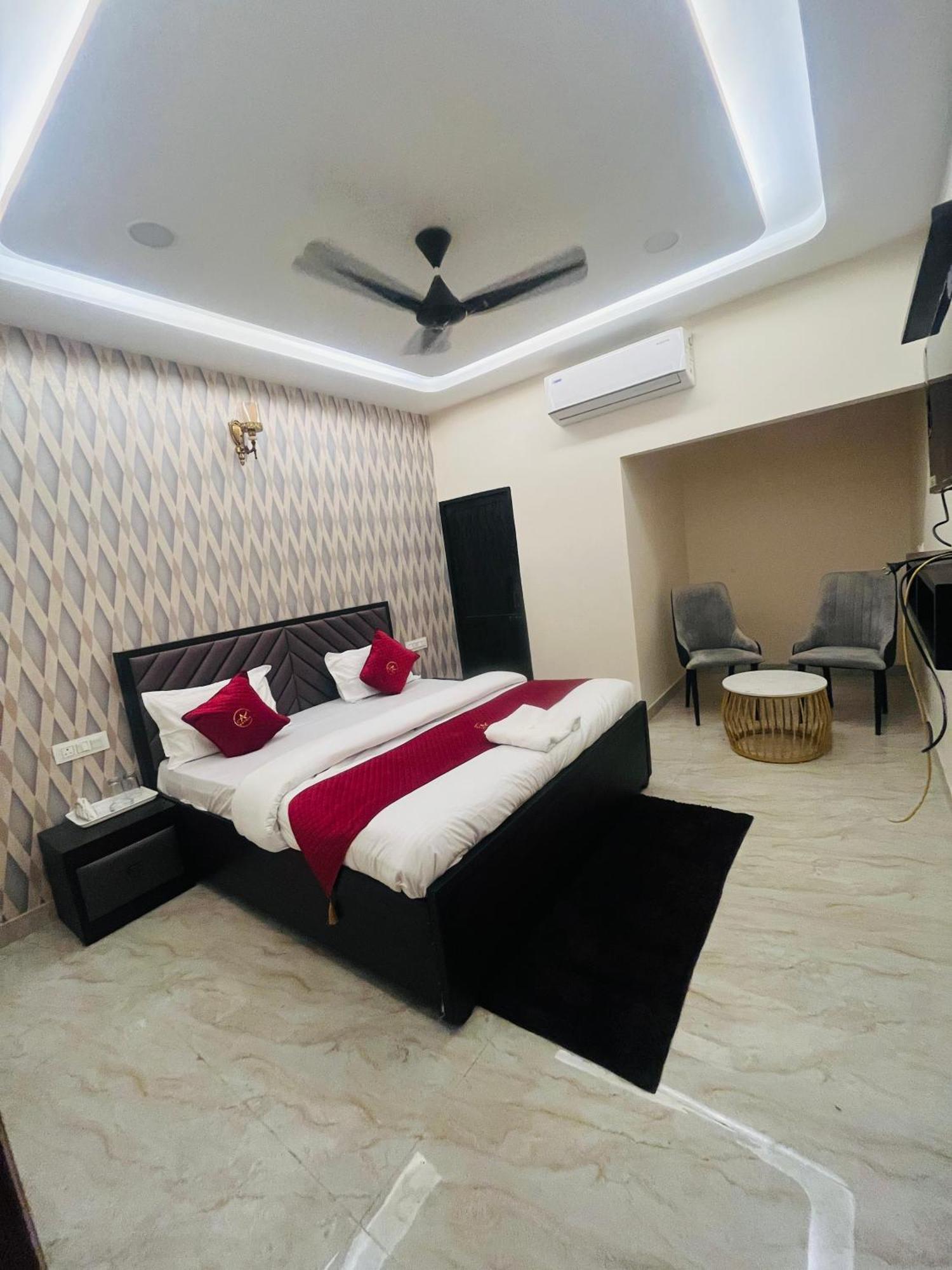 Hotel Royal A Λουντιάνα Εξωτερικό φωτογραφία